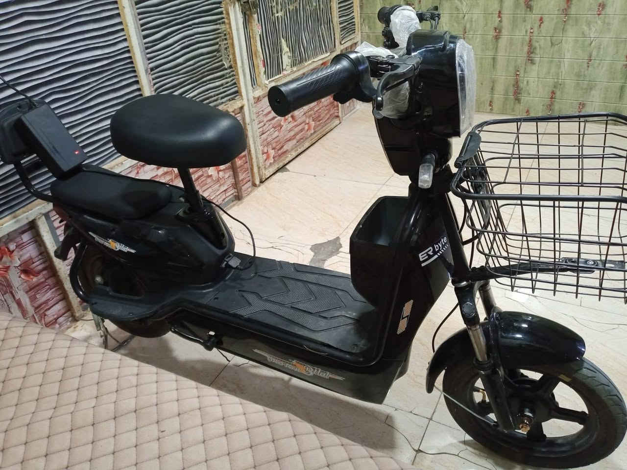 دراجه شحن البيع السعر 250 وبيها مجال توه طالعه محلات فول مواصفات


**إذا كنت صاحب هذا الإعلان وتريد حذفه لأي سبب، رجاءا أرسل رسالة إلى الدعم الفني**