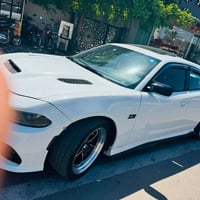 تشارجر RT • ٢٠٢٢ • ٤٧٠٠٠ ميل