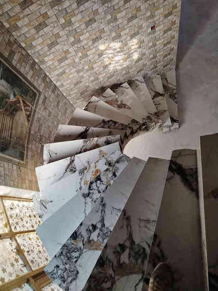 سلام عليكم خلفه سيراميك من بابل شغل درجه اولى ***********
