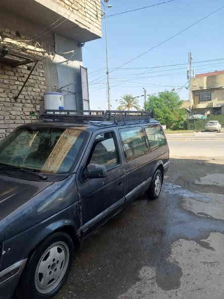 دوج موديل 92 باسمي سنويه ساقطه ماكينه بيها بخار كلها على البلاد اريدها ب 20 ورقه ***********
