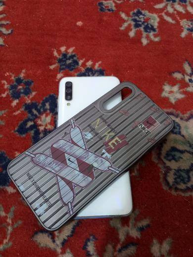 السلام عليكم تلفون  A50 مبدل شاشه المبايل نسخت الي يجي لونين لون ابيض و ازرك ذاكره 128 يشغل 60فريم التلفون كلشي مابي كله شغال السعر 100او بي مجال للطيبين او حك والجيه الي شراي يراسلني خاص سبب البيع عندي صار ضرف قوي 😞


**إذا كنت صاحب هذا الإعلان وتريد حذفه لأي سبب، رجاءا أرسل رسالة إلى الدعم الفني**