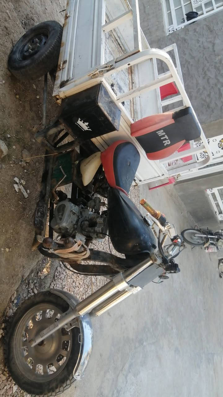 السلام عليكم ستوته للبيع بدون كلشي شغال سلف هندر ضفيره جديدة بابل الكفل *********** *********** السعر خاص
