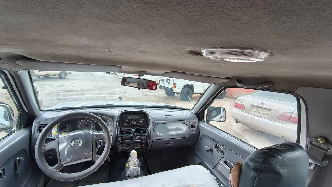 نیسان پیکاب  2001
تەبریدو پاوەر 
سەنەوی تا 2031 بەناوی خۆمەوەیە  
بێ دەعم  چەن پەڵەیەکی کەم بۆیاخی هەیە سۆنەرم داناوە  سەیارەکە زۆر پاک ماوەتۆ هی ماڵی خۆمە  لەسلێمانیم 
داوا 83 معامەلەیەکی برایانە
***********
