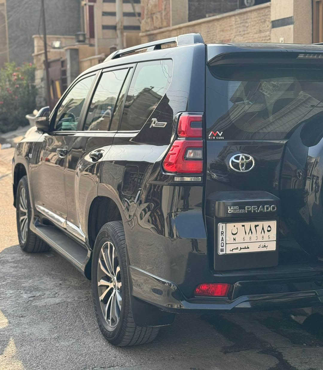 برادو 2022 txs فوول السيارة 

رقم بغداد تحويل مباشر 

ماشيه 54 الف / كم 

كفالة عامة السيارة من البارد والتعديل والصبغ والتبديل 
بيها فقط 3 رصعات ومسحوبات bdr السونار مرفق وي الصور

معروفة مواصفات ال TXS فوول 

مكان السيارة بغداد حي الحسين 

السعر : 445 وبيها مجال بسيط للشراي 

للأستفسار : 
***********
*********** بغداد, العراق
