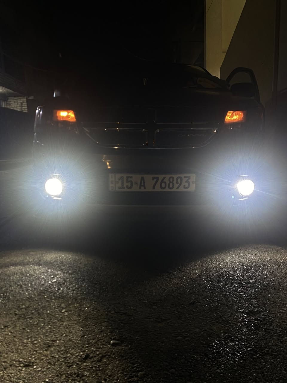 سلامُ عليكُم / بسبب الوعود الكاذبه اعيد النشر                                                                          
دوج جورني 

2017

2400 /4 سلندر

مثبت سرعه 

شاشة عطلات

تحكم ستيرن اربع جهات

دخول ذكي 

تشغيل ذكي

4 بصمات 

بلوتوث 

شاشه لمس

7 راكب

3 قطع تبريد 

مخابئ سريه 2

تبريد منفصل 

تبريد خير من الله 

تدفئه خير من الله

كير مكينه مكفولات شغل واطلع 

ماشيه 102000

رقم انبار الدولي الجديد بسمي تحويل شوكت ميعجبك 

مكاني بغداد 

السعر 126 وبيهة مجال 

***********
