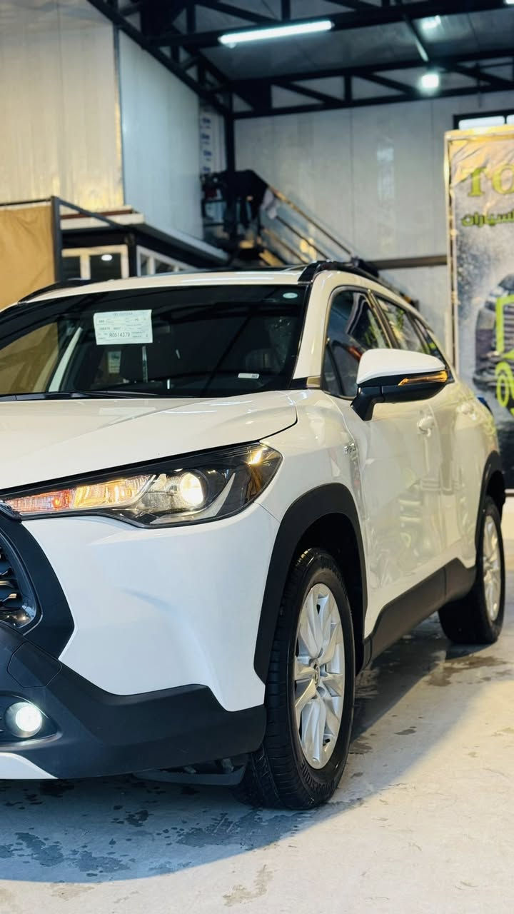 السلام عليكم كورلا كروس ساز ام الضمان ماشية 13 الف فول فتحة بصمة شاحن وايرليس 3 كاميرات قطعتين تبريد رادار جانبي حساس خلفي كشنات أحمر بصمة مري شفط كشافات شاشة اصلي باقي معروف السعر 205 ورقة وبيهة مجال مكان السيارة بغداد 
***********
***********
