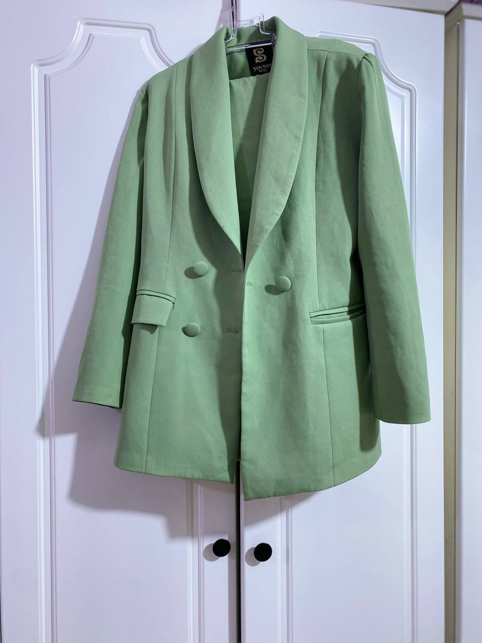 فساتين ملبوسات مره فقط والقاط ايضا
سعر الفساتين قبل الاستخدام ب50الاسود بعد الاستخدام ب30الجوزي قبل الاستخدام ب40بعد الاستخدام ب20 
القاط قبل الاستخدام ب45 بعد الاستخدام ب


**إذا كنت صاحب هذا الإعلان وتريد حذفه لأي سبب، رجاءا أرسل رسالة إلى الدعم الفني**