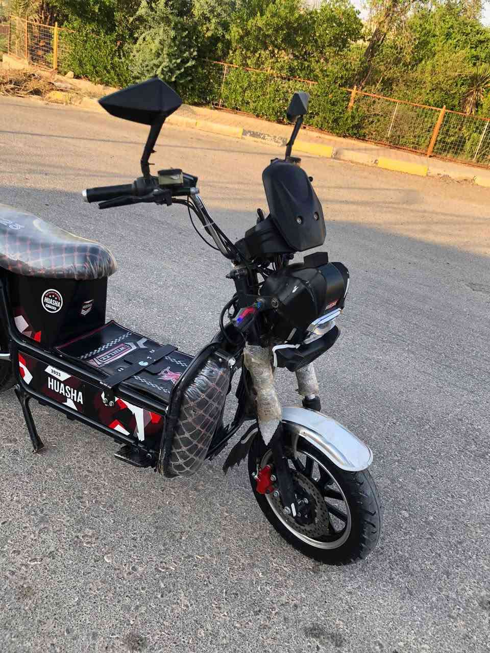 ماطور شحن هايوشه للبيع بطاريات على الفحص الكهربائيات كلها شغاله والسعر 475 وبي مجال والاستفسار على هذا الرقم ***********
