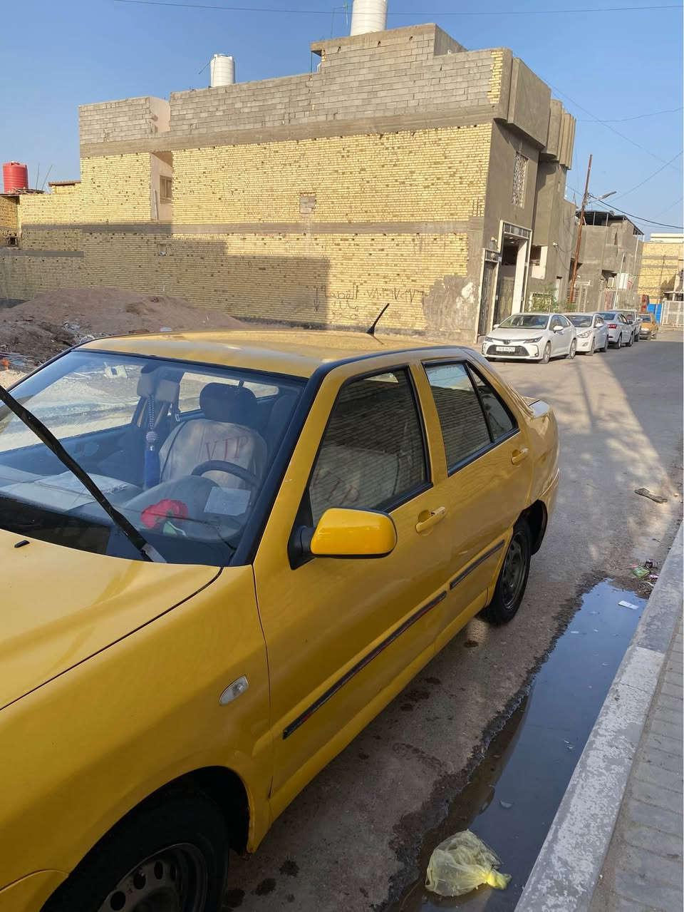 يا االله السلام عليكم شيري قادسيه مديل 2016سياره جديده ما ناقصه شي كلشي شغال تبريد شغال تتدفه محرك وكير كفاله سياره ما ناقصه شي مصفره هيه وغرامت ما عليه حداده جديده غرفته جديد مكاني البصره القبله السعر 33وبيه مجال *********** وتساب البصرة, العراق
