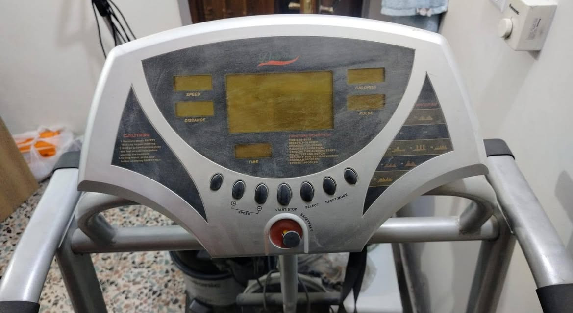 السلام عليكم جهاز جري مستعمل للبيع للأستفسار الاتصال على الرقم *********** مكاني بغداد
