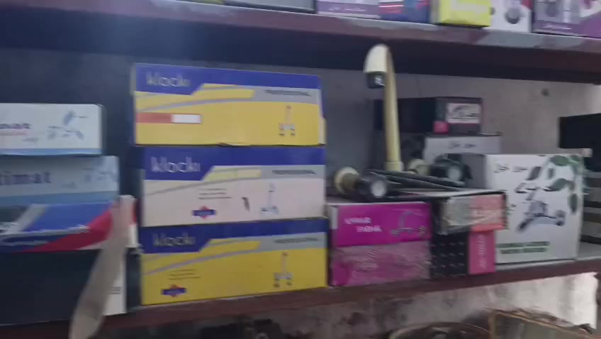 محل انشائية للبيع الشعب السريدات بسعر مناسب ***********
