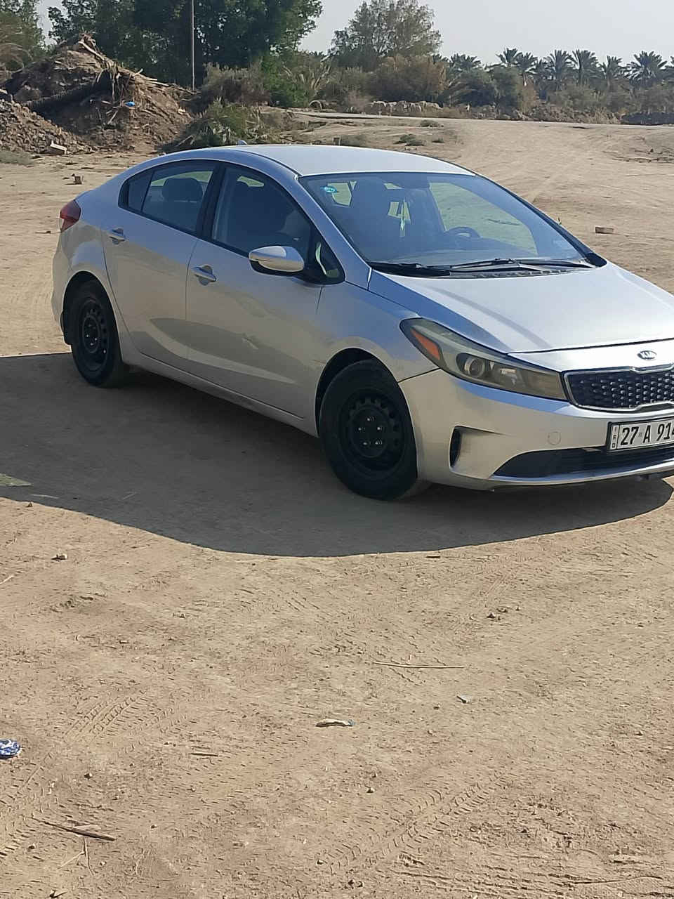 سلام عليكم
كيا فورتي للبيع 2018

حاتثه جاملخ وبنيد 

السياره جاهزه من كل النواعي مكينه كير حداديه شرق مكفولات 

السياره بسمي 

السياره أحلى من الصور

مكينه

2000 دوش 

مكان السياره ناصريه 

رقم الموبايل***********
السعر 119
