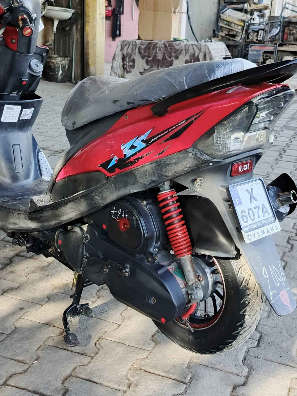 للبيع ماكس عدلة مكينة بلاد 49 شلعة ومعدل شرط 120 سلف وهندر ويل كب صالنصة FM كفرات ختم واحد واصليات كهربائيات كله شغالة دبلا تايرات جلاتين جدد ماعايزة شي عنوان واسط الصويرة الهاتف ‪***********
