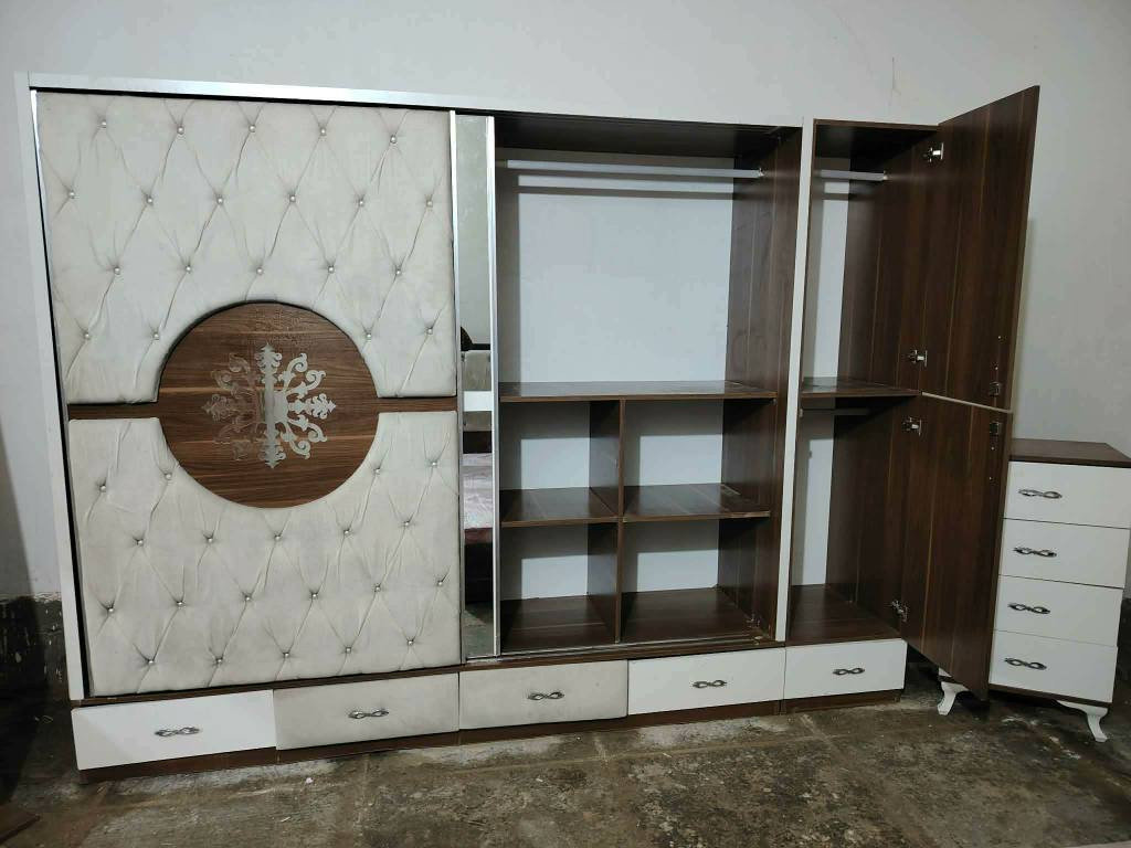 ه ديوانية, القادسية


**إذا كنت صاحب هذا الإعلان وتريد حذفه لأي سبب، رجاءا أرسل رسالة إلى الدعم الفني**