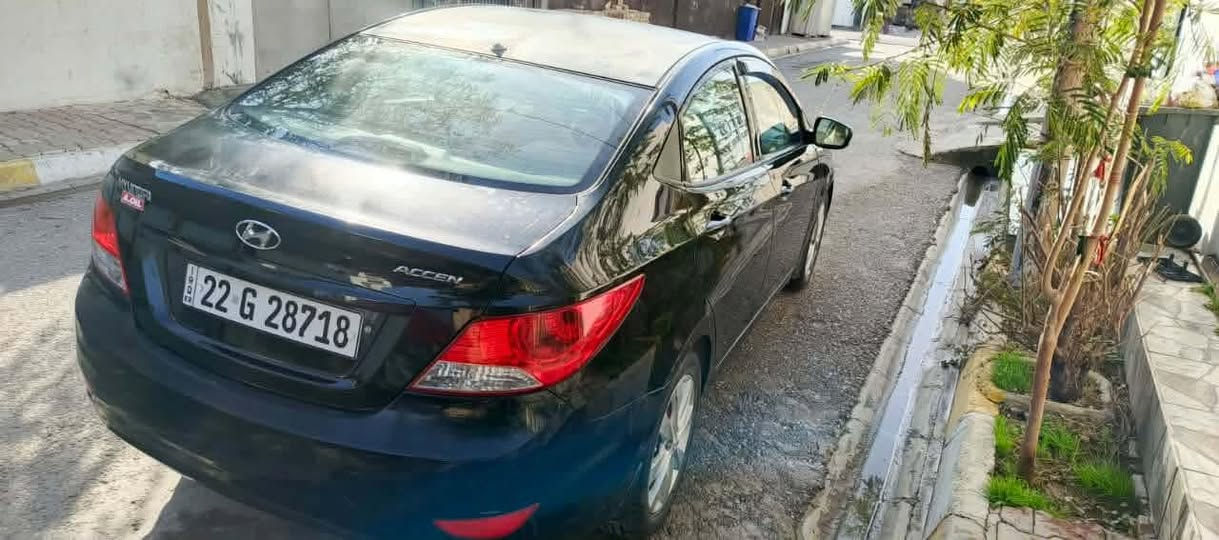 السلام عليكم اكسنت موديل ٢٠١٢
ايكو
كير عادي
جام كهرباء
سنويه ورقم جديد 
محرك وكير بشرط
كوبون بنزين بيه
بيه شويه صبغ وتكحيل ورصعه 
عنوان كركوك الفيلق
رقم موبايل 
***********  السعر 75
