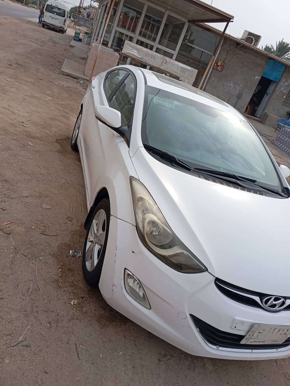 السلام عليكم ورحمه الله وبركاته
النترا للبيع موديل 14 فول مواصفات 1800
مكينه وكير مكفول بيه صبغ جاملغ خلفي وربع الجنطه وجاملغ امامي مبدل فقط والباقي مكفول 
***********
