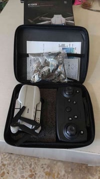 ادرون للبيع عندي قطعتين كاملات هنه او ملحقاتهن  السعر 30 الف للستفسار ...