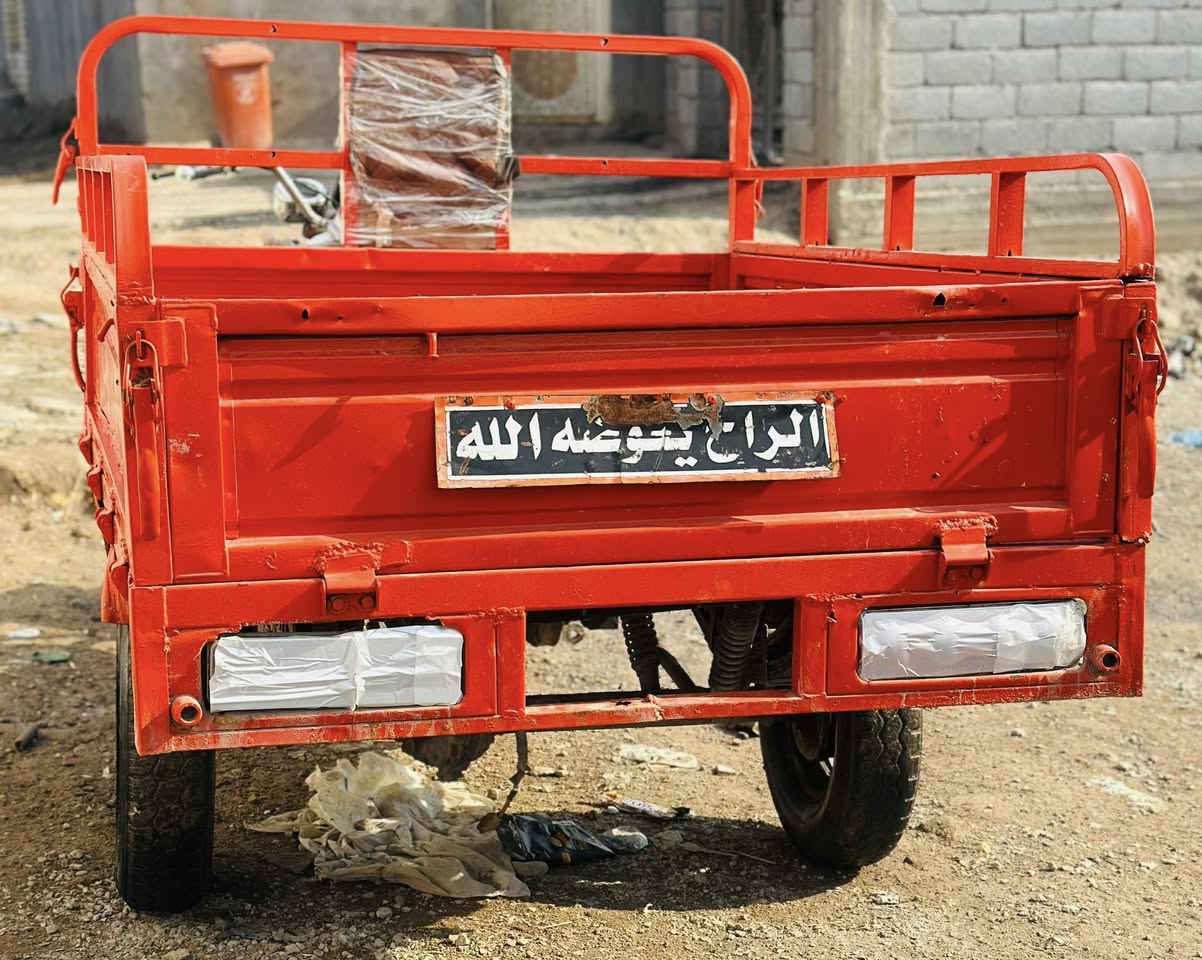 ستوته للبيع موديل 16 أوراق استنساخ ￼ ‏طبق اصل
ومكفوله من كلشي ماعوزه شي كلها شغل نكره سلف ￼￼ مكاني شطره سعره 900 مو شراي لا دخل خاص وضل بس سوالف ***********￼
