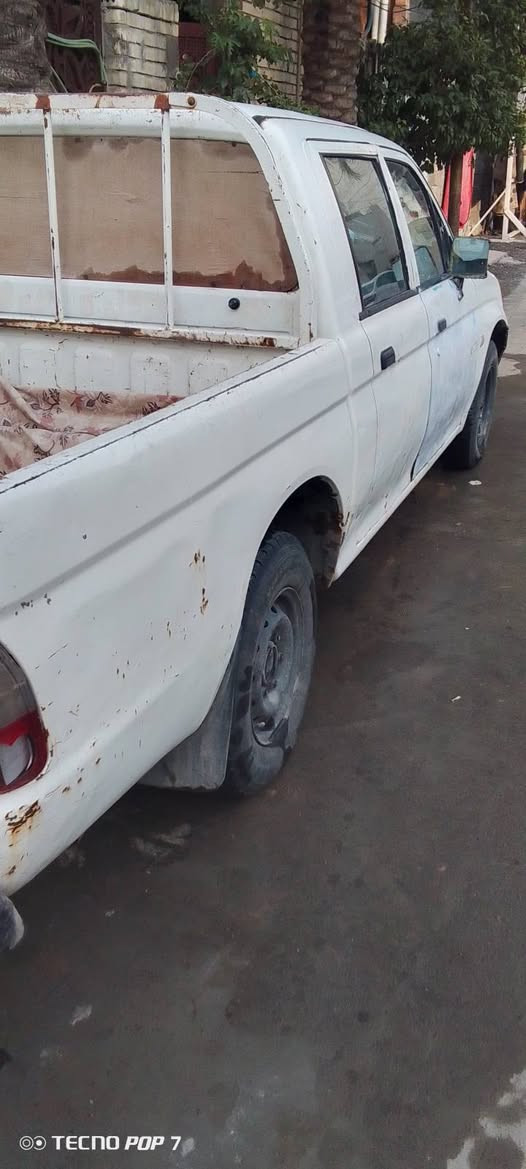 سياره مزاد للبيع شغاله سعره  30ورقه  /***********
