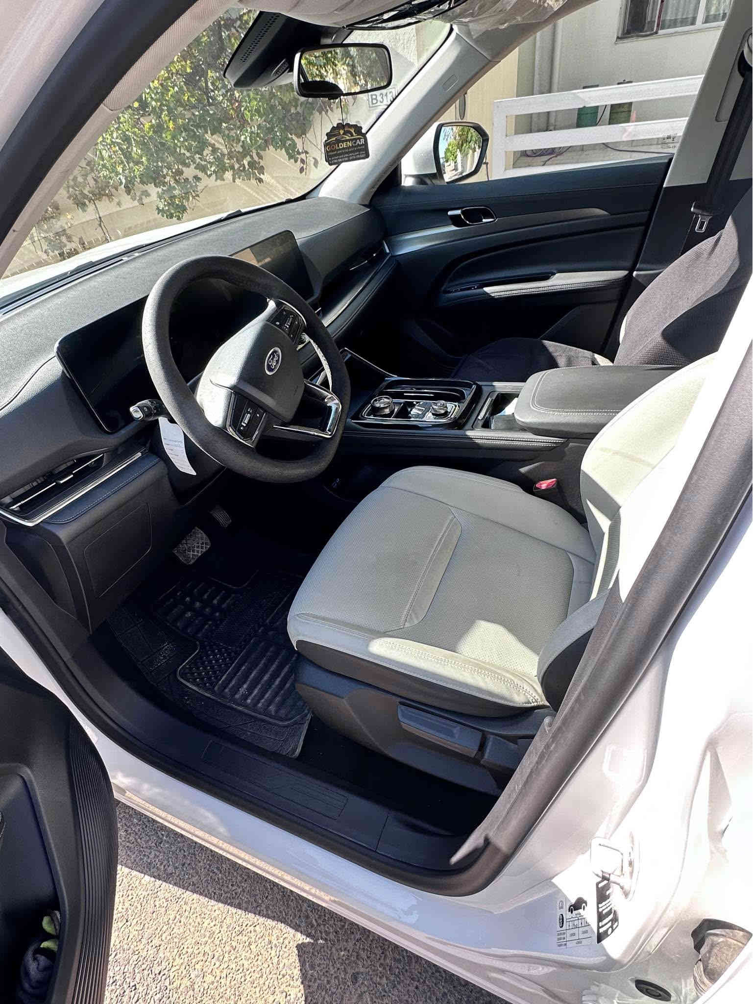 فورد تيريتوري فئة ترند2025 خليجي مكفول ضمان 5 سنوات القاصد
عداد 38 الف كم
السعر 225 💲
رقم:***********

المواصفات:

 ويل مقاس 19 انج
شاشة متصلة
رادارات ونقط عمياء 
اناره محيطيه داخليه 
 جام اوتو اربع بيبان
داخل جلد اسود_اوف وايت
حساسات امامي خلفي
اضاءة led كامله
دخول ذكي (تفتح عند الاقتراب وتغلق من تبتعد)
 وبعد بيها هواي مواصفات
صلاح الدين _تكريت _ اربيل بيجي
