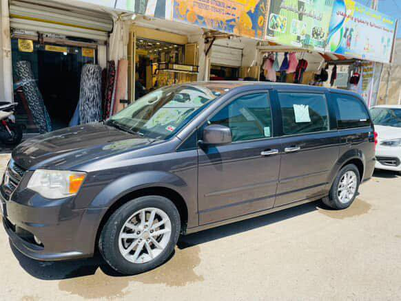 سلام عليكم دوجً كرلفان 2017 تخم تاير حداديه تبريد كله جديد منضومةً غاز مامربوطه علمكينه سنويه 2029 بسمي ماشيه 136 السعر 165 وبيه مجال ***********   ***********
