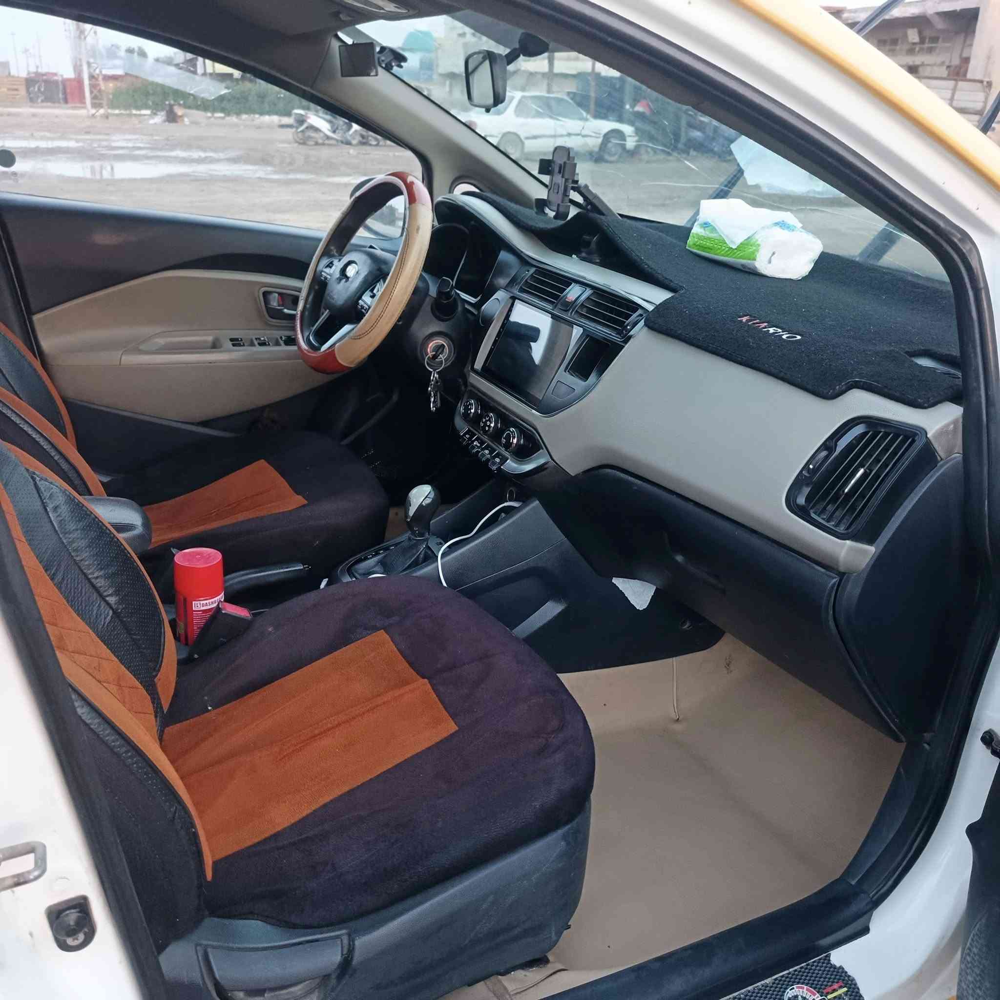 كيه ريو موديل ١٣ خليجي لا تبديل ولا بارد كير كفاله مكينه قطرتين المرغوب سياره خير من الله تدفئة شغال تبريد عوزه غاز السعر ٨٥ وبيها مجال


**إذا كنت صاحب هذا الإعلان وتريد حذفه لأي سبب، رجاءا أرسل رسالة إلى الدعم الفني**