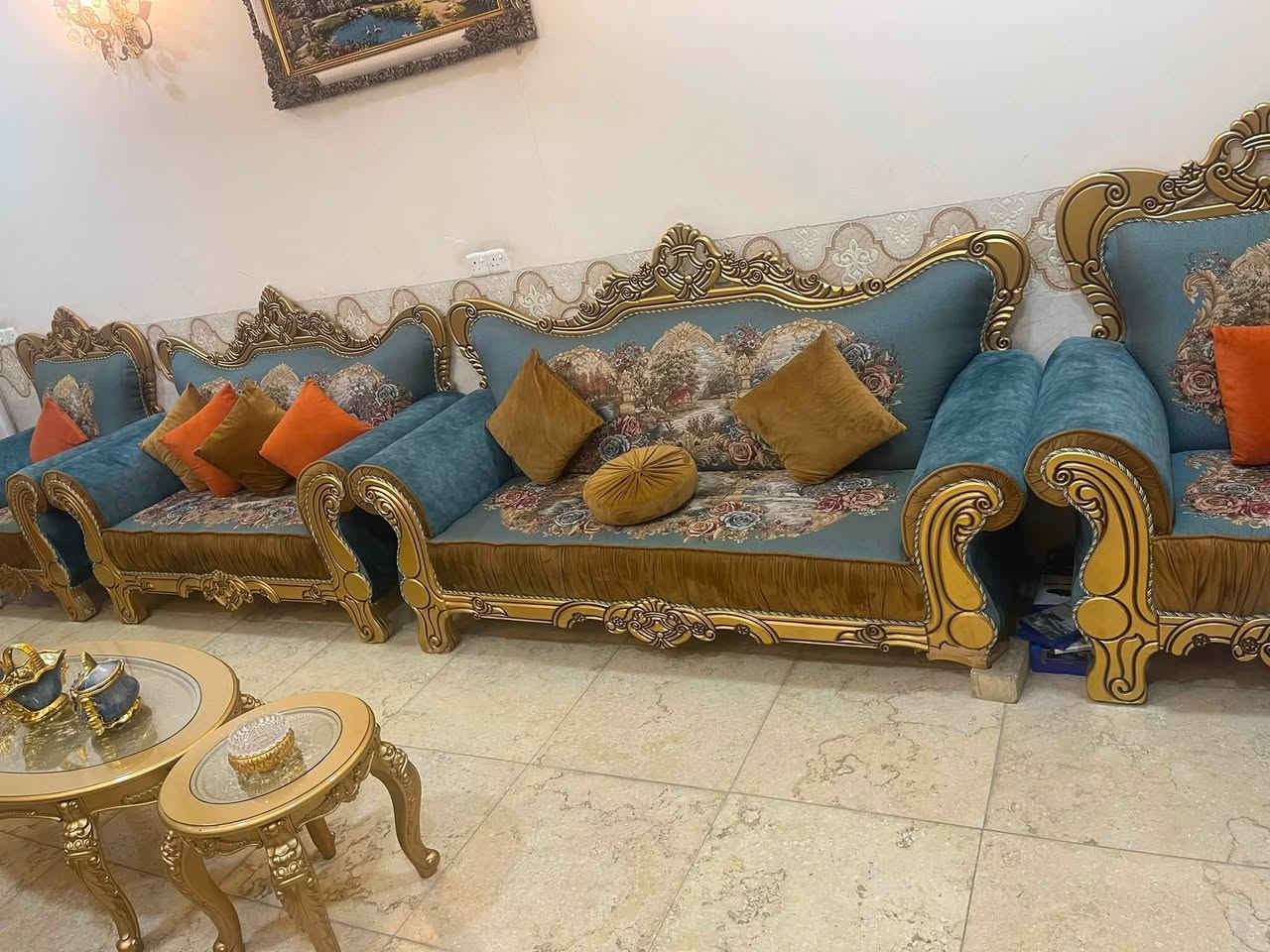 سلام عليكم تخم للبيع 11مقعد جديد نضيف استعمال قليل شغله درجه اوله احطاطه القماش السفنج درجه اوله بس رجليه كدام مكسوره الي يريده يراسلني سعره نهايته 500قفل العنوان بغداد حي جهاد الحمدانية


**إذا كنت صاحب هذا الإعلان وتريد حذفه لأي سبب، رجاءا أرسل رسالة إلى الدعم الفني**