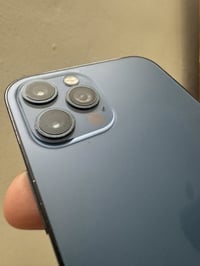 آيفون ١٢ برو • ١٢٨ • بطارية ٨٠٪