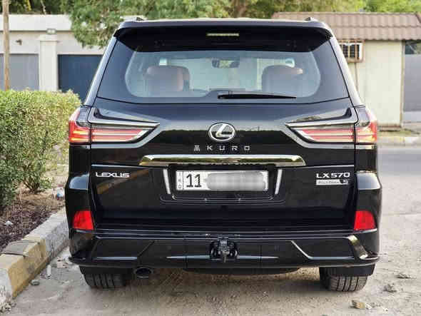 للبيع او مراوس 
لكزز  2020  كورو جديده 
مواصفات الكورو تجي اعلى مواصفات بالكزز 
السيارة ماشية 60 الف كيلو السيارة جديدة وجاهزه 
داخل جلد احمر رادارات فتحة ماوس شاشات 
خمس كامرات جكات كشنات تدفئة تبريد وخزن ميموري هواي مواصفات بالكورو كفاله عامه
باستثناء أقل اربع اصابع بارد والباقي كفاله
رقم بغداد ومكانها بغداد السعر 86000دولار
( 8 شدات و 60 ورقه )
للإستفسار ***********
