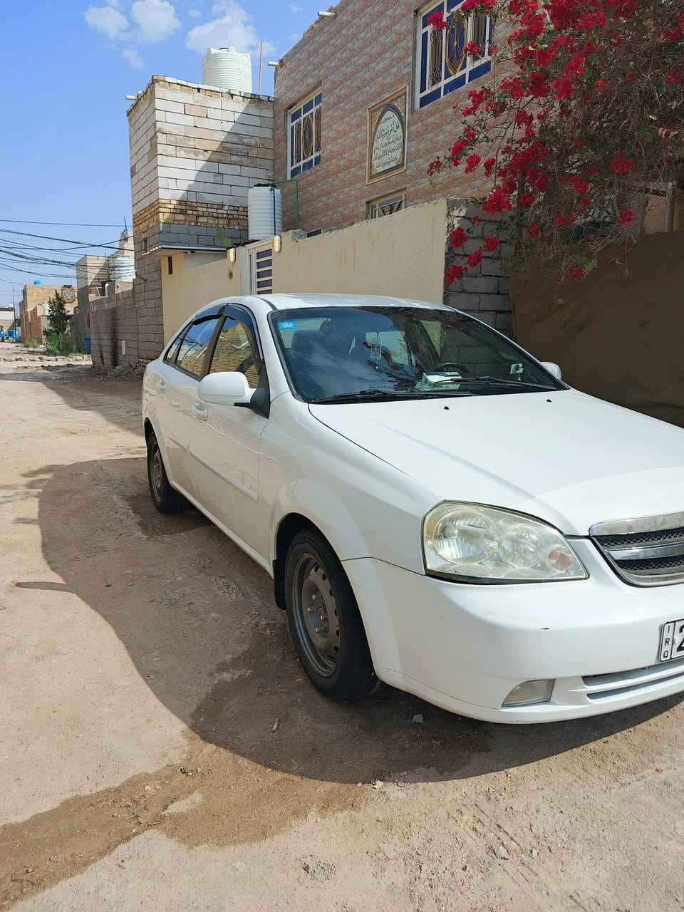 آلُـۜسلام عليكم للبيع سيارة اوبترة2011 رقم دولي
بسمي سيارة جاهزة من مكينة كير حدادية تخم تايرات جديده كهربائيات تحكم ستيرن شاشه 
تبريد ثلج وسيارة كلش حلوة غرفه جديدة السيارة احلة من الصور والسونار مالها موجود السعر 78 وبية مجال 
مكان السياره سوك الشيوخ 
***********
