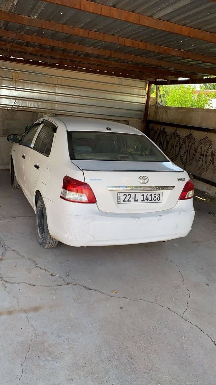 یارس مودیل 2009 
4 پارچه جی جی سبوغ  به عیزام  ده یفروشین 
گیر و مه کینه ته برید به شه رت مه کینه ی بیکاشوی گه وره ی له سه ره زور به کیشه 
جه مپی لا ی سایقی هه یه
سعری 78 معامله له *********** أربيل, العراق
