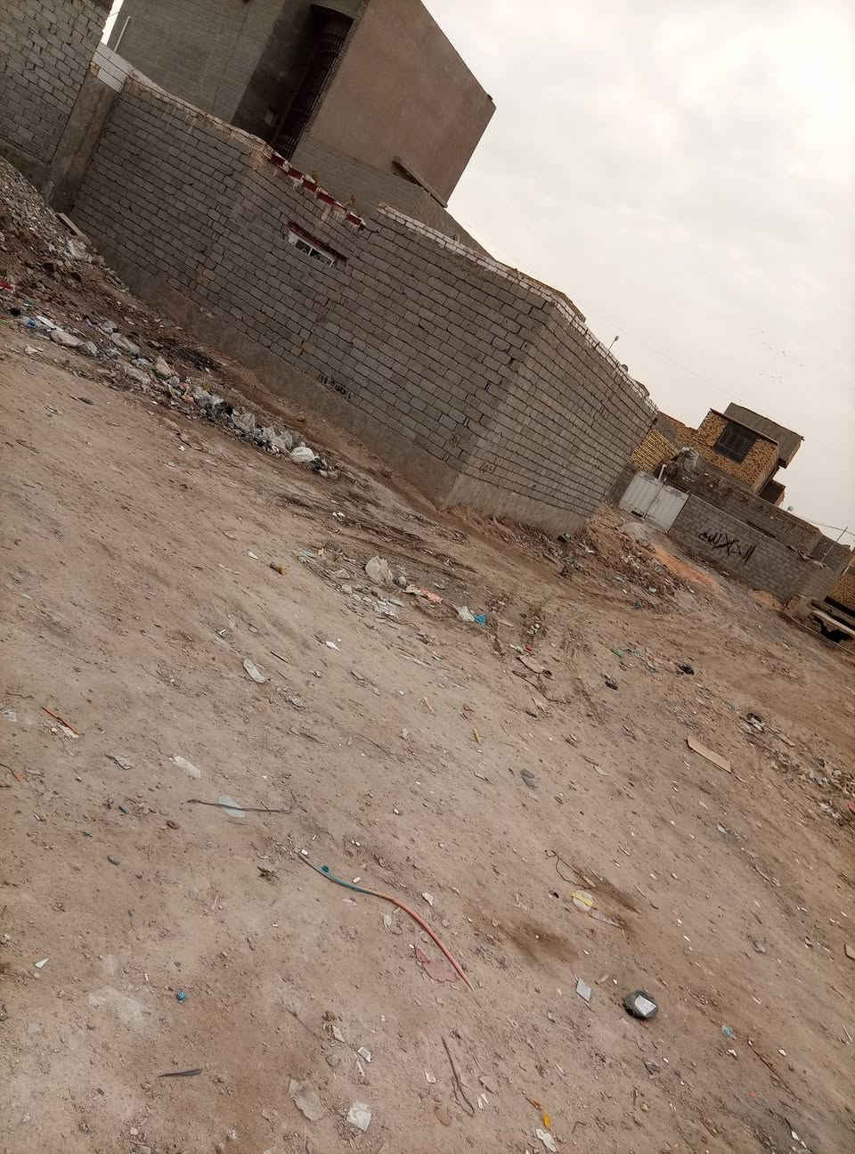 قطعه للبيع في منطقة التاجيه فرع حي الصناعي العريظ 
خلف المشروع 
مساحه  235 ركن 
طابو زراعي سند 25
***********
