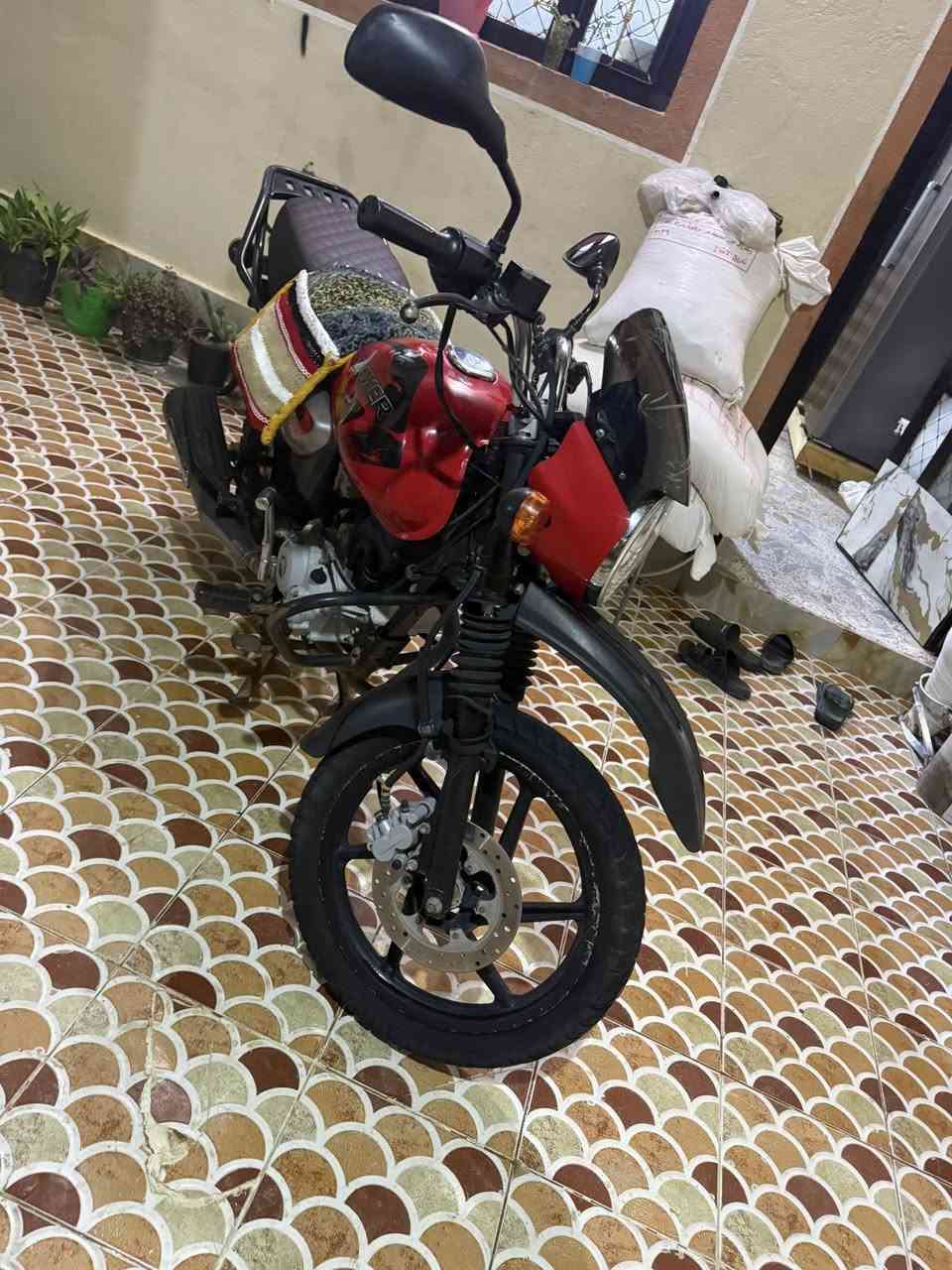 بوكسر 21 للبيع تجفيت شركة كلةغراض وكالة الدرجة حلوة سعرها 1350 بي مجال مكنها ديالى بلدروز رقم الهاتف *********** اوراق كاملة شرط الترقيم

