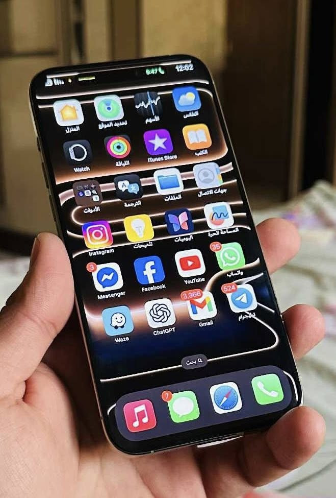 السلام عليكم اخوان ايفون 15 برو ماكس شرق اوسط AAAكفاله عامه فقط بي هاي الشامات والضهر مكسور الجهاز ماستر وكامل ملحقات 
بطاريه 89 /493دوره شحن
ذاكره 256
سعر 800 وبي مجال حگ الجيه 
للستفسار خاص او ***********
عنوان ديوانيه
