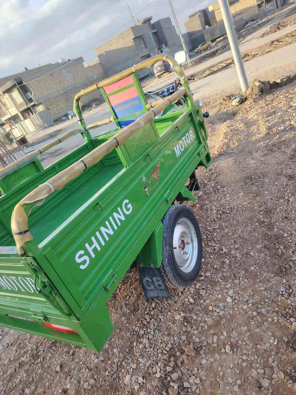 السلام عليكم ستوته للبيع موديل ///2023///اوراق اصولي //ستوته شخط مابيه صارله شهرين من طلعت  من الوكيل وضلت بلبيت هاذه رقم صاحبه //***********//
