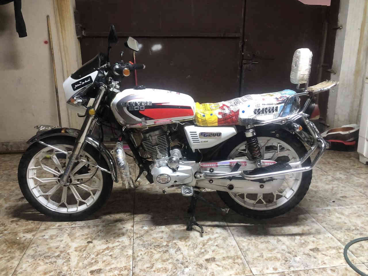 سلام عليكم دراجه للبيع جني ابو كله 5كير موديل 23جديده كلش ماشيه قليل بل جيس نكره سلف محرك مامفتوح كبس شلعه معدل فول كهربيات كلها شغال نشرات فول ربع مابي مصرف مال جناي اوراق عقد بس سعره 575رقم موبايل 

‭0787 763 7458‬
