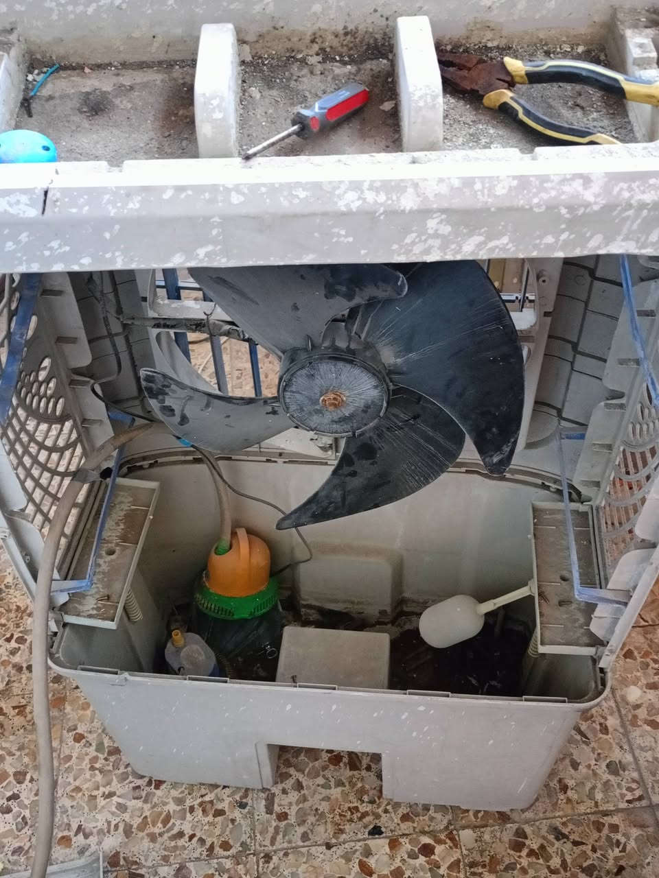 سلام عليكم مبردات ثنين مال شغل عماله صارلهن هواي متروكات هسه ايشتغلن بس ايونن فتحت وحده الكيت واير فالت فا ابيع على حطه هاي بصره الحيانيه متواجد مازنجر


**إذا كنت صاحب هذا الإعلان وتريد حذفه لأي سبب، رجاءا أرسل رسالة إلى الدعم الفني**