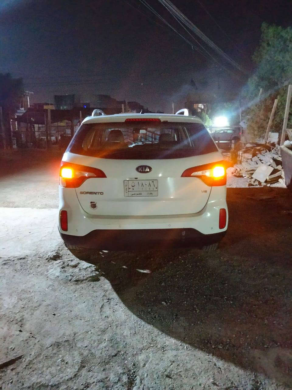 سورنتو موديل 14 خليجي عارضها ب 160 وبيه مجال نشالله اتصل رقمي ***********
