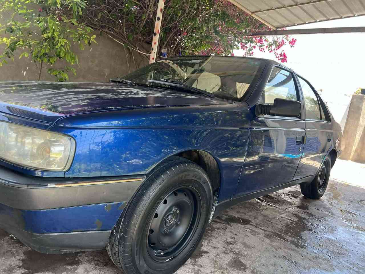 سلام عليكم بيجو فرنسي بلادي من دعاميه للدعاميه كير ومكينه مكفول كشر مكفول بلادي سنويه 29 تايرات جديد كهربائيات كله شغاله سعر 33 وبيه مجال عنوان ديالى بعقوبة حي المعلمين ***********
