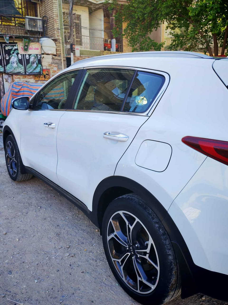 سلام عليكم شباب سبورتج 2021 سياره فول للخير من كلشي  سياره خليجي مكينه GT مكينه 2000 سياره بدون حادث
***********
