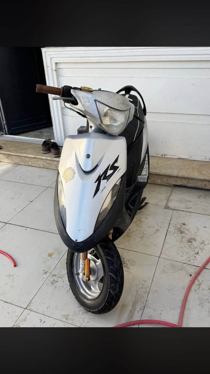 سلام عليكم مرخصت الادمن المحترم ماكس عدله للبيع دراجه كلها بلاد تايرات جدد باتري جديد توني شديتها كفرات بلاد مكينه ممفتوحه49صالصنهFMتخبل فصلتها صدر رياضي مكاني بدوره حي الصحه***********
