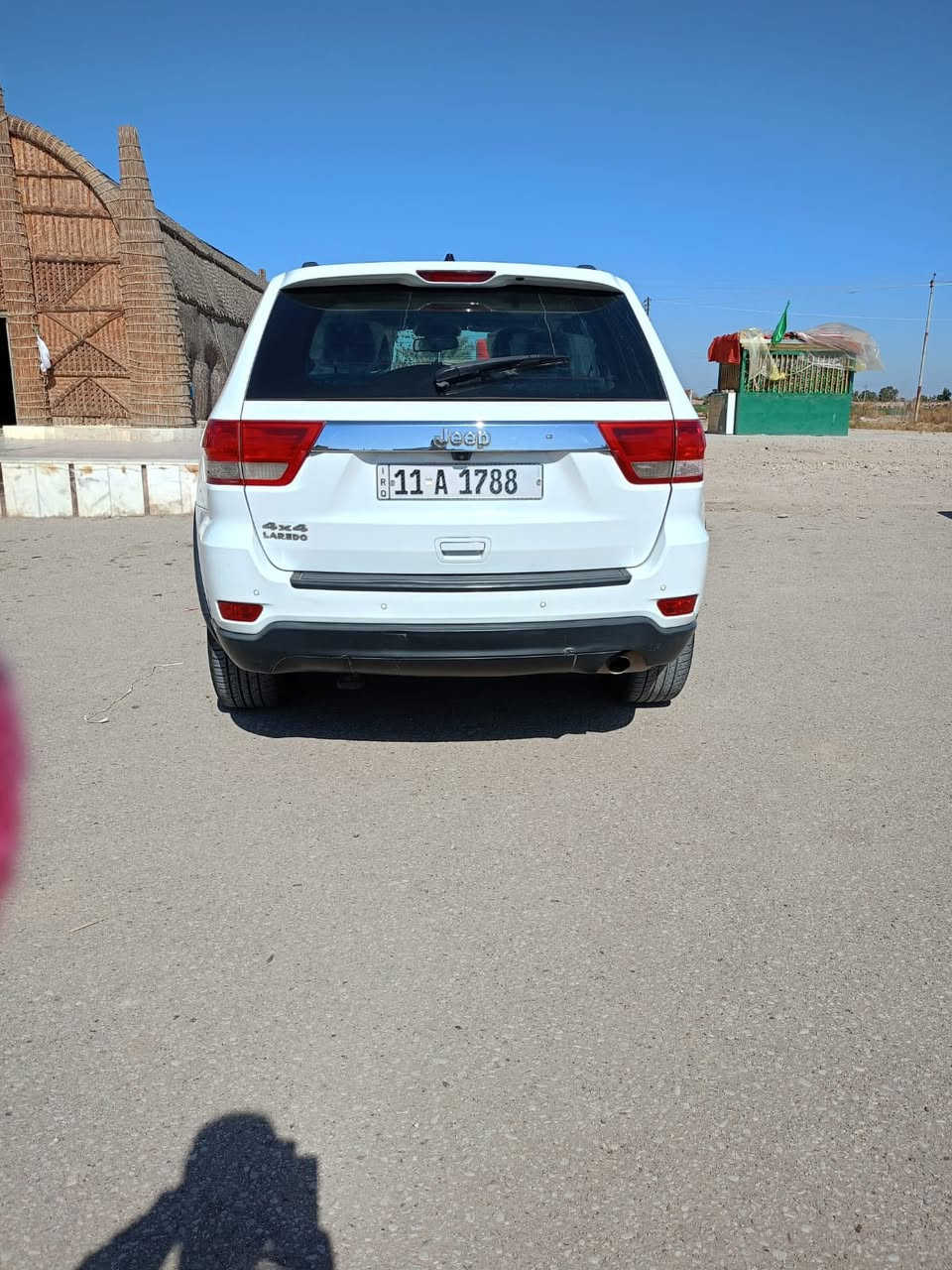 جيب لاريدو مديل 2013 خليجي بيه بارد سونار وي صور حداديه مكينه كير طخم تاير جاهزه سياره مابيه نقص ***********
