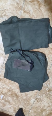 مطرية بعشرة الاف مقاس كبير لتواصل 07512987932  اربع خوذ للبيع