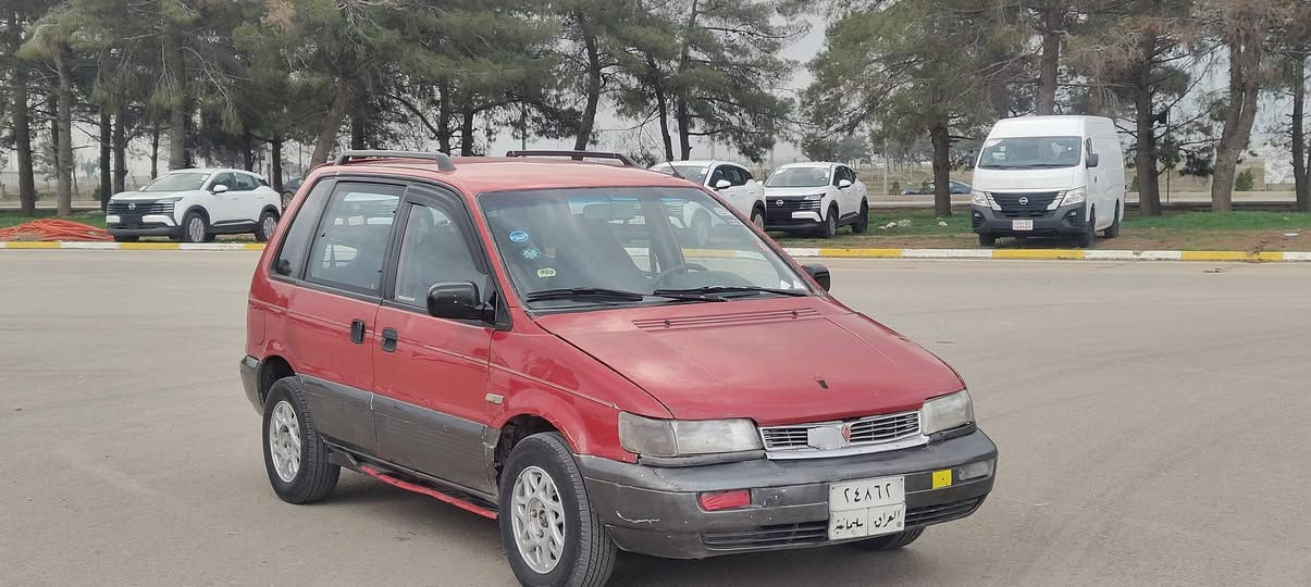 مستەربووشی مودێل ١٩٩٢
ژ.م ***********یان***********
شوێن سلێمانی نرخی ٣٦گەڵا
گێڕومەکینەی بەشەرت 
مەکینەی گۆڕاوە بەکامری  زۆر بەهەڵمەت و بێ کێشەیە
گێڕ تۆماتیک
تاغم پێشی تندوو تۆڵە 
چوار تایەی تازەی لەژێرە
سەنەوی سێ مانگە بەسەرچوە تەحویل غرامەی بەشەرت
تەبرید وو کارەبای بەشەرت السليمانية, العراق
