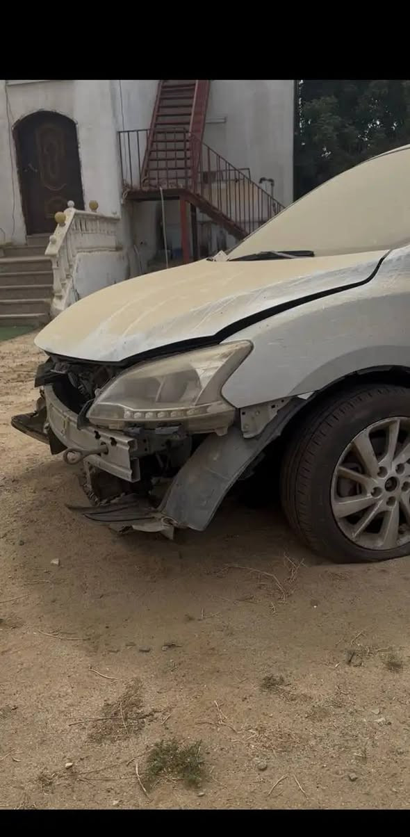 السلام عليكم ورحمة الله🌹

للبيع نيسان سنترا فئه ال S 

موديل 2020 اصل بلادي بانزين

ابيع على حادثها الي بصوره 

الشاصي مكفول بدون ظئرر 

مكينه طافيه بدون عمل  والكير شغال بشرط

ماشيه 76 الف حقيقي 

مكفوله من الصبغ والكص سابقأ

السياره استعمال شخصي اكفلها عدا الحادث الي موظح بلصورة ويرباطات طاكه
 

 رقم اربيل🚩 نكليزي الجديد باسمي شخصيأ

كفاله عامه من كلشي ظربه وصبغ وشخط قبل الحادث 

السعر 📍(( 50$ ورقه )) فقط ,وبيها مجال 

ملاحظه:::# توصل اي محافظه تريدها 
 حسب الاتفاق طبعأ

للاستفسار اكثر اتصال أو وتساب 

***********
