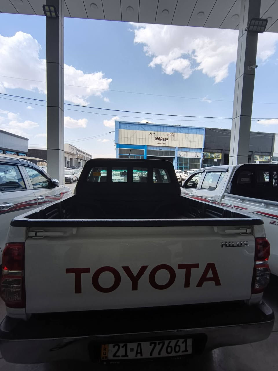 TOYOTA HILLS 2012
پیکەب مەرزیە دەبل قەمەرە 
جام کارەبا 
ئاوێنە کارەبا 
نەوی بێ مشکیلە
ڕەقەم نوێ سلێمانی
سەنەوی 31
3 پارچەی پێشەوەی هەیە 
بۆ زانینی نرخ پەیوەندی بکە بە 
***********
