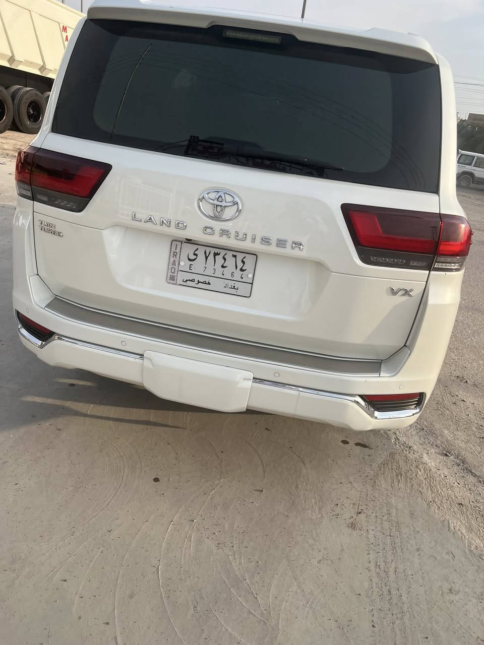 في اكس ٢٢توين تيربو بغداد بسمي دولي مغلفه بلكامل مبدل بنيد وجمالغ بدون الغود وبدون ايرباك مكان سياره البصره السعر ٥٦٥ورقه ***********
