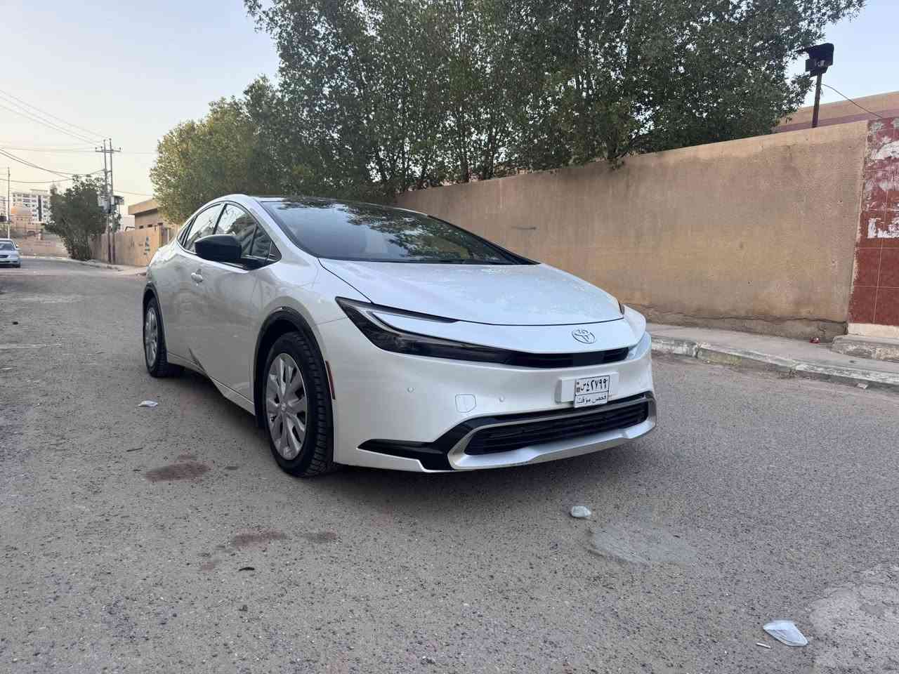 ‏تويوتا بريوس هايبرد بلاكن ان  موديل 2024
اللون :- ابيض 
صنف :- XSE
قوه المحرك :- 2.0 Hybrid
المسافة المقطوعة :-  8 الاف فقط
ثلاث انظمه شحن هايبرد بانزين
تمشي بالشحنة 100 كيلو بدون تشغيل المحرك 
مقاعد جلد اسود 
مقاعد كهرباء
تدفئة مقاعد 
تدفئة ستيرن
بانوراما 
بصمه 
بصمه ابواب 
تحكم ستيرن 
رادار امامي 
رادار مري ايمن 
رادار مري ايسر 
حساسات خلفيه 
حساسات اماميه 
كامره خلفيه 
هند بريك كهرباء 
اربع انضمه قياده 
‏SPORT.ECO.NORMAL.CUSTOM
شاشه كبيره لمس 
تبريد شاشه بيانو 
شاشه دشبول الكتروني  
نضام اوتو ايفي
مانع انزلاق
تحديد مسار
نضام كروز 
لمس اناره داخليه 
لايت LED 
اوتو هولد 
حساسات ابواب 
السياره بدون حادث بارد فقط
دعامية خلفيه اصليه نفس اللون
 للاستفسار الاتصال ع الرقم 

‭+964 788 477 7090‬

( السعر 179 ورقة )

اعتذر جدا عن المراوس للبيع فقط


**إذا كنت صاحب هذا الإعلان وتريد حذفه لأي سبب، رجاءا أرسل رسالة إلى الدعم الفني**