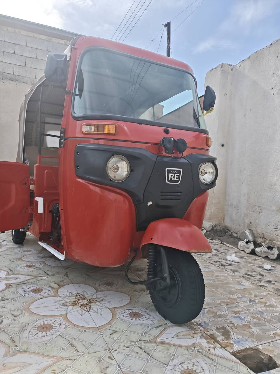 تكتك 22شهر 2 رقم ذي قار ضربته فقط صفحه وحده دراجه خير من الله ما تخسر عليه شي سعر
8650 وبيه مجال ***********
