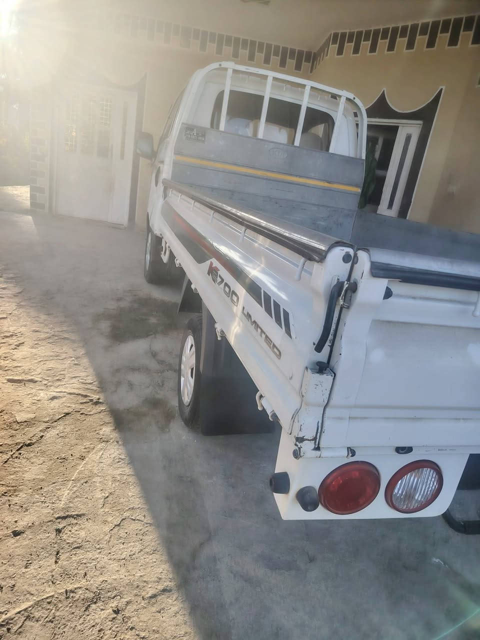 سلام عليكم كيه موديل 2021 مكفوله كفاله عامه رقم بابل سياره نضيفه مالت جناي سعر 138 وبيه مجال مكان بابل سده المهناويه ***********
